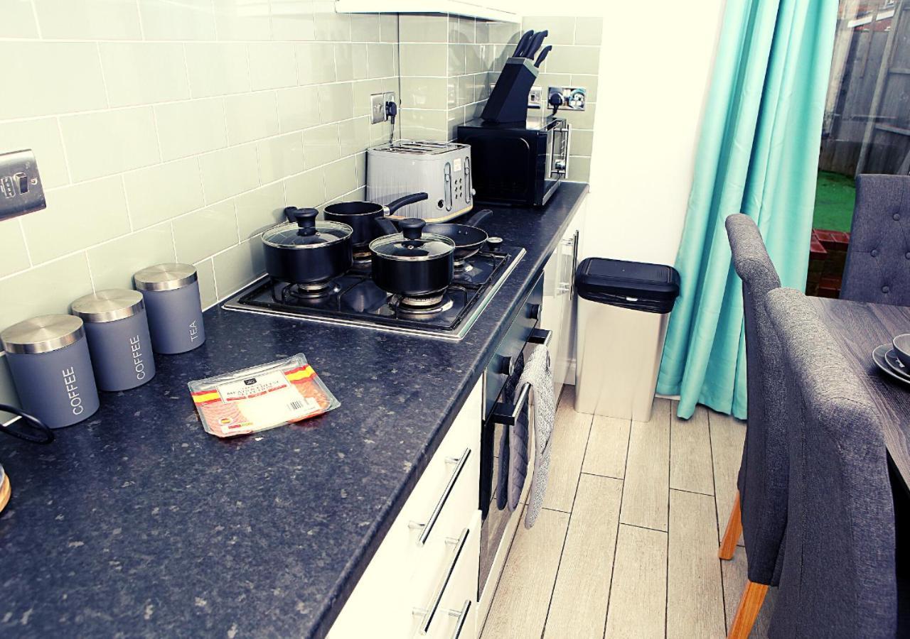 3-Bed House With Parking Near London O2 Leilighet Eksteriør bilde